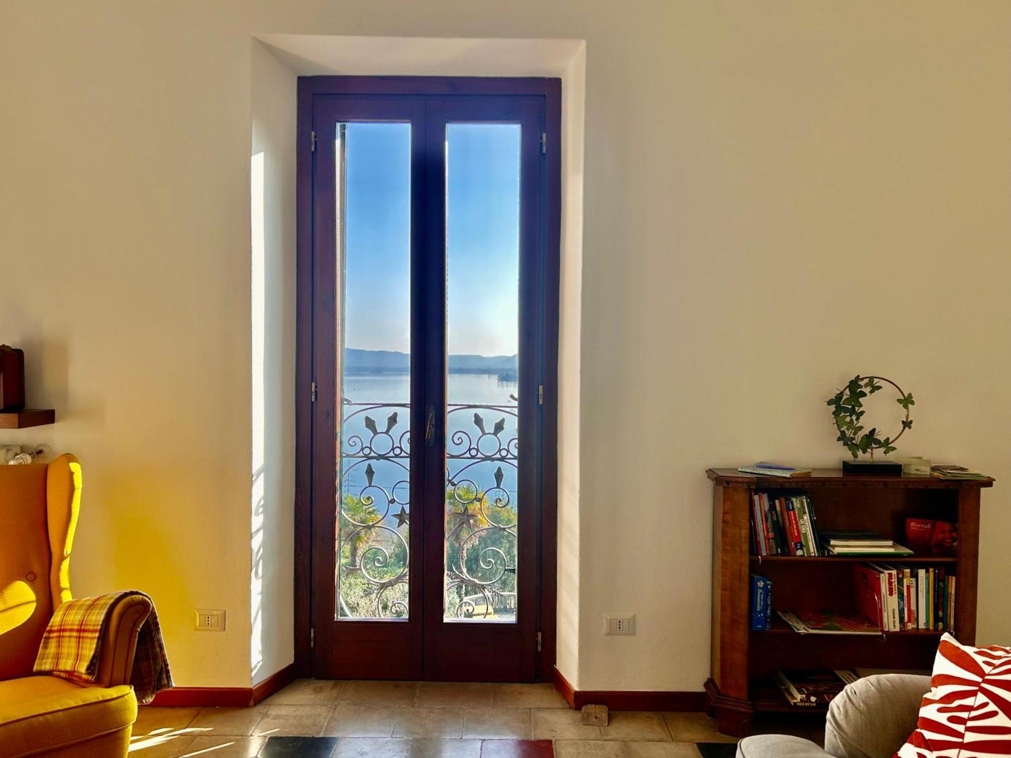 Terrazza Mirabella Appartement Gavirate Buitenkant foto